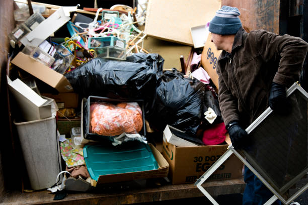 Best Attic Cleanout  in Glenview, IL